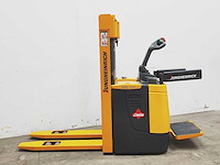 Jungheinrich - 2009 - erc 214 - stapelaar - afbeelding 3 van  9