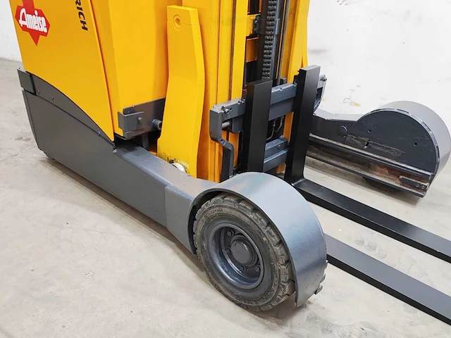 Jungheinrich - 2009 - etv c16 - reach truck binnen/buiten - afbeelding 3 van  15