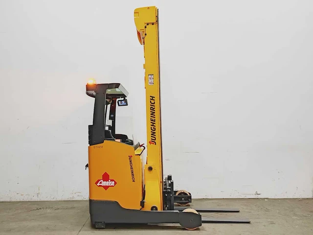 Jungheinrich - 2015 - etv 214 - reach truck - afbeelding 9 van  13