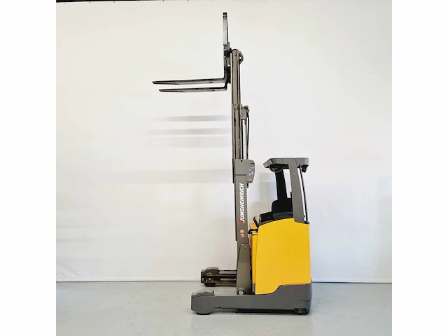 Jungheinrich - 2018 - etv 214 - reach truck - afbeelding 26 van  26