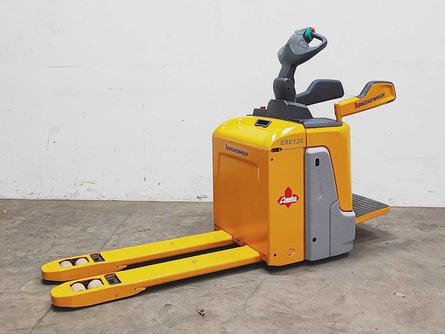 Jungheinrich - 2020 - ere 120 - elektrische palletwagen - afbeelding 2 van  10