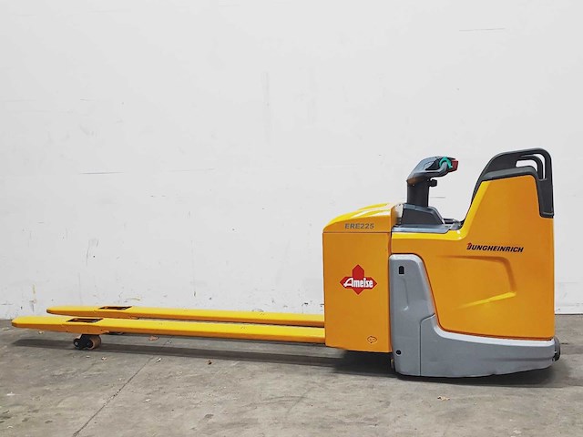 Jungheinrich - 2020 - ere 225 - elektrische palletwagen - afbeelding 3 van  10