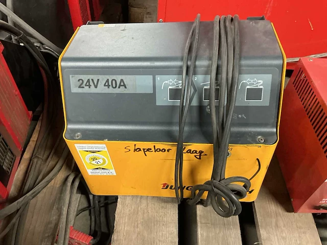 Jungheinrich - 24v 40a - acculaders - afbeelding 1 van  1