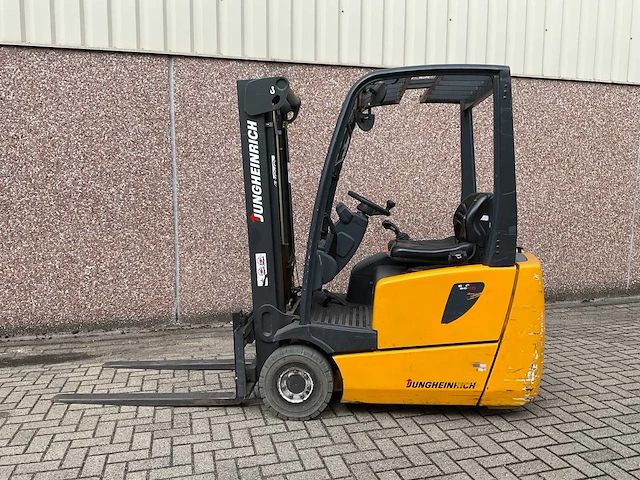 Jungheinrich - elektroheftruck (1500 kg hefvermogen) - afbeelding 1 van  24