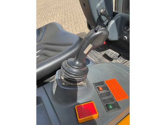 Jungheinrich - elektroheftruck (1500 kg hefvermogen) - afbeelding 4 van  24