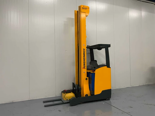 Jungheinrich - etv 216 - reach truck - afbeelding 1 van  18