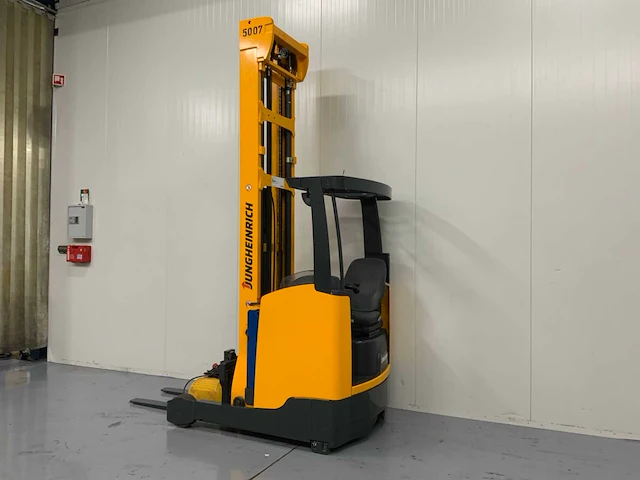 Jungheinrich - etv 216 - reach truck - afbeelding 12 van  18