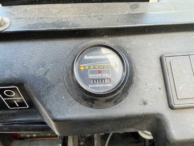 Jungheinrich - etv a 13.5 ge - reach forklift - 1993 - afbeelding 2 van  11