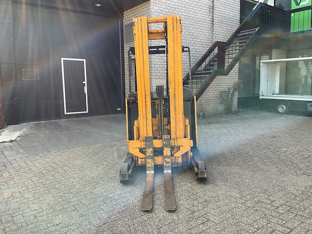 Jungheinrich - etv a 13.5 ge - reach forklift - 1993 - afbeelding 9 van  11