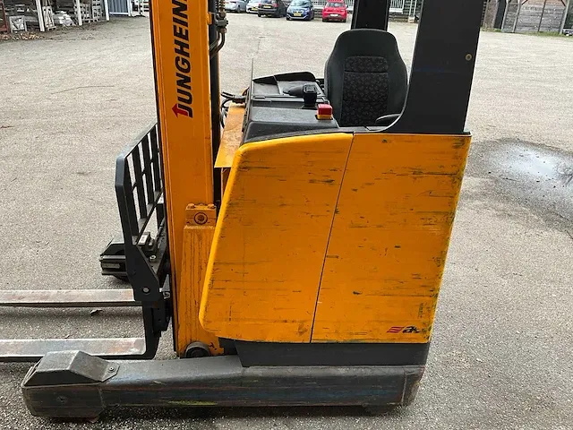 Jungheinrich - etv214 - reach truck - afbeelding 2 van  13