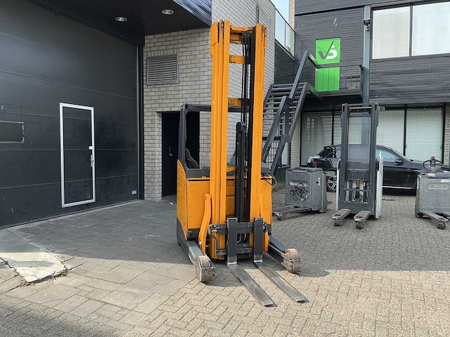 Jungheinrich - etv214 - reachheftruck - 2010 - afbeelding 3 van  7