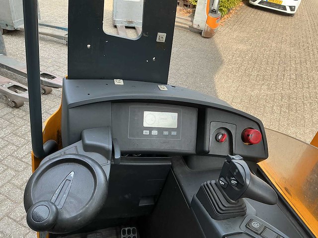 Jungheinrich - etv214 - reachheftruck - 2010 - afbeelding 5 van  7