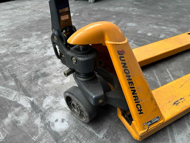 Jungheinrich - hand hydraulische palletwagen - afbeelding 3 van  4