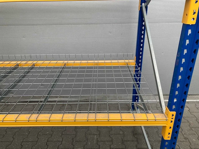 Jungheinrich - mpb - palletstelling 3x16 met inlegroosters - afbeelding 9 van  12
