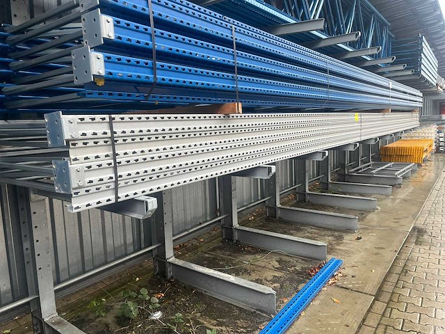 Jungheinrich - mpb - palletstelling 4x20 - afbeelding 1 van  12