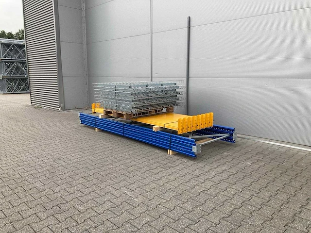 Jungheinrich - mpb - palletstelling 6x32 met inlegroosters - afbeelding 7 van  12