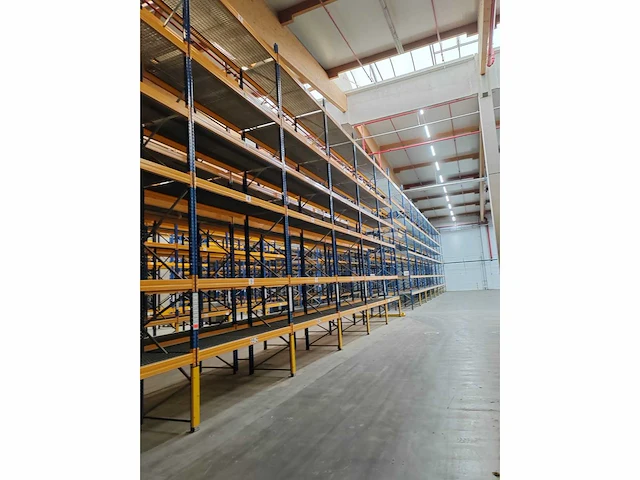 Jungheinrich - mpb - palletstelling met inlegroosters - afbeelding 21 van  28