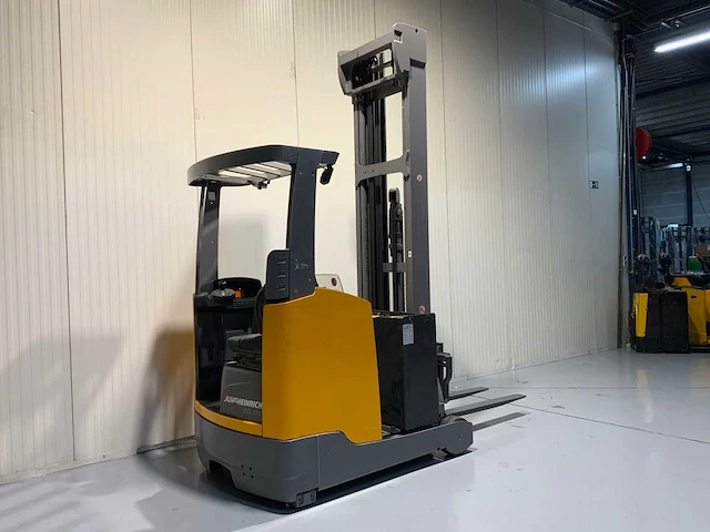 Jungheinrich - reach truck, triplex, side-shift, 2016 - afbeelding 24 van  41