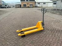 Jungheinrich 2 ton hand hydraulische palletwagen - afbeelding 1 van  9