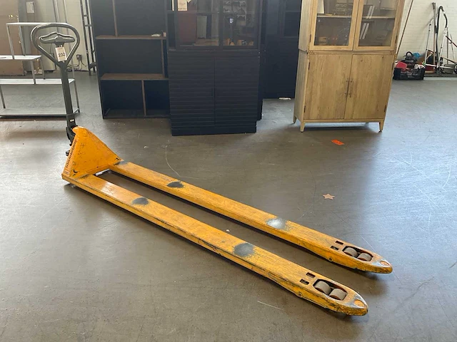 Jungheinrich am22 hand hydraulische palletwagen - afbeelding 1 van  6