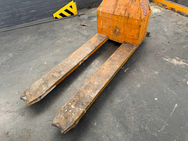 Jungheinrich amx-e hydraulische/ elektrische palletwagen - afbeelding 2 van  14