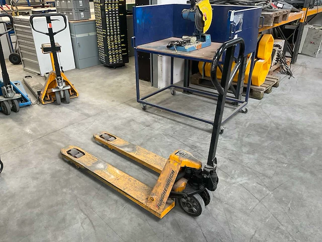 Jungheinrich c/bv hand hydraulische palletwagen - afbeelding 3 van  4