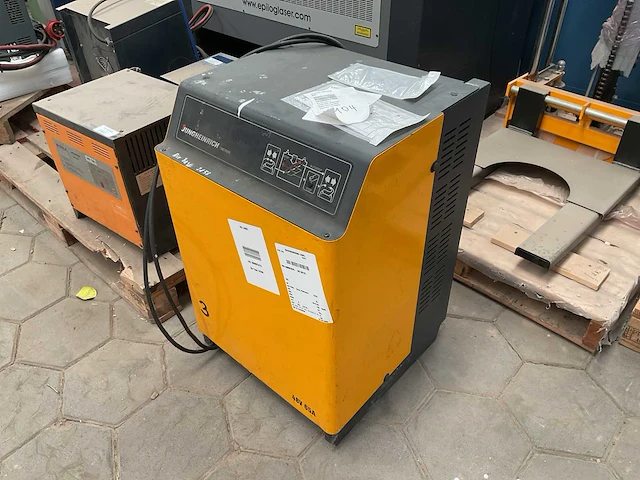 Jungheinrich d400g 48/65 b-et acculader - afbeelding 2 van  5