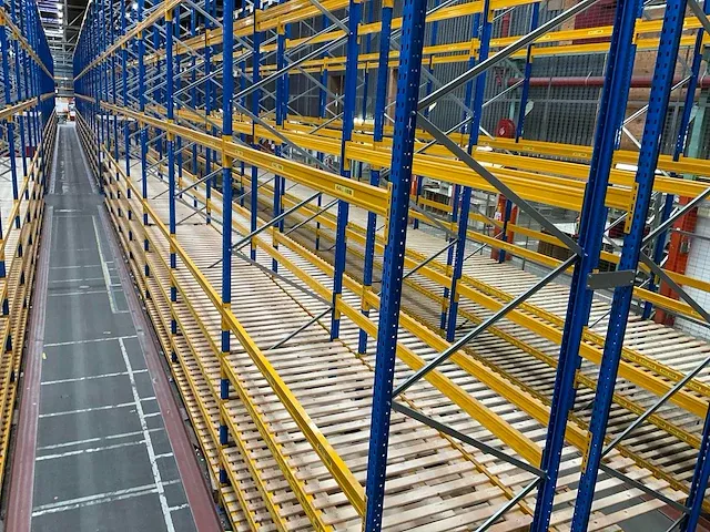 Jungheinrich e palletstelling (50-secties) - afbeelding 21 van  25