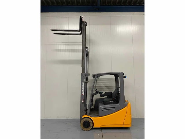 Jungheinrich efg 216 - 4.4m triplex, free-lift, side-shift - vorkheftruck - afbeelding 2 van  22