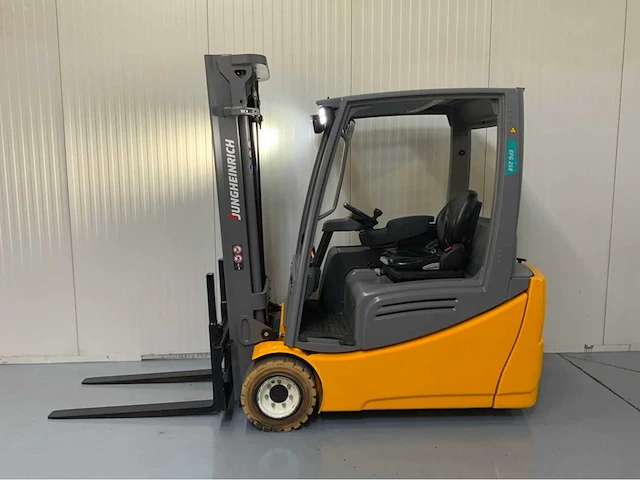 Jungheinrich efg218 - 4.8m triplex, free-lift, side-shift, fingertip besturing - vorkheftruck - afbeelding 12 van  19
