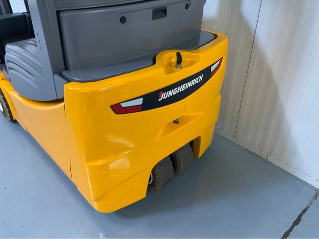 Jungheinrich efg218 - 4.8m triplex, free-lift, side-shift, fingertip besturing - vorkheftruck - afbeelding 8 van  19