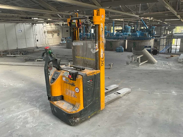 Jungheinrich ejc 14 elektrische palletwagen met weegsysteem - afbeelding 10 van  17