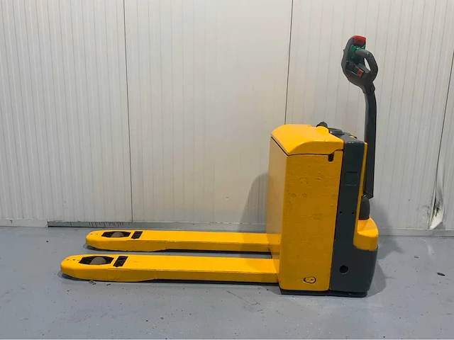 Jungheinrich eje 118 elektrische palletwagen - afbeelding 3 van  10