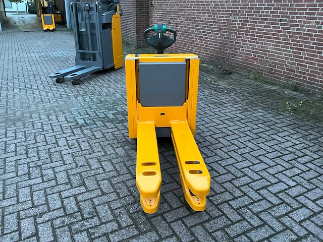 Jungheinrich eje c20 elektrische palletwagen 2021 - afbeelding 10 van  16