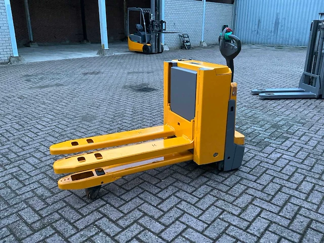 Jungheinrich eje c20 elektrische palletwagen 2021 - afbeelding 11 van  16