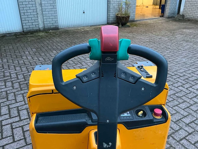 Jungheinrich eje c20 elektrische palletwagen 2021 - afbeelding 13 van  16