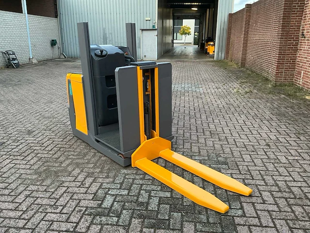 Jungheinrich eks110 orderpick truck 2019 - afbeelding 17 van  23