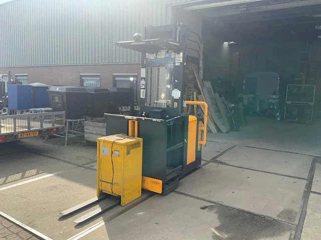 Jungheinrich eks210 reachtruck - afbeelding 5 van  11