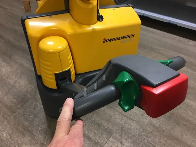 Jungheinrich emc110 stapelaar - afbeelding 8 van  11