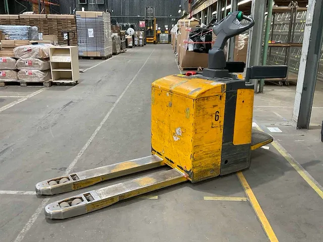 Jungheinrich ere 120 elektrische palletwagen - afbeelding 6 van  12
