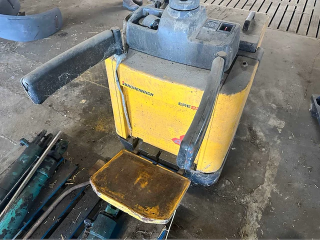 Jungheinrich ere220 reach truck - afbeelding 5 van  11