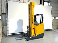Jungheinrich etv 214 - 7.7m triplex, free-lift, side-shift - reach truck