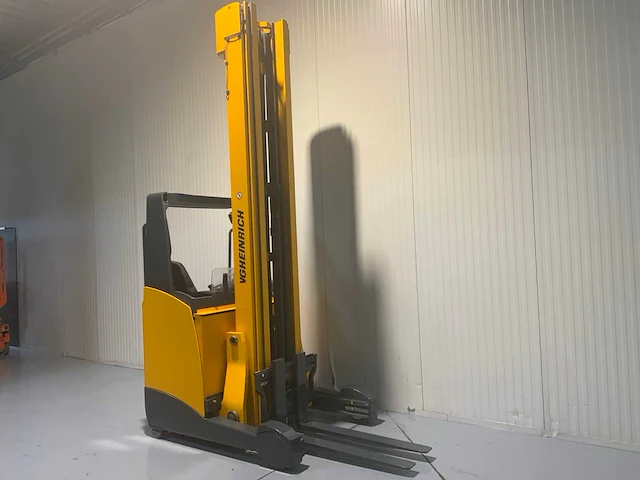 Jungheinrich etv 214 reach truck, camera, accu 2020 met automatisch vulsysteem - afbeelding 29 van  32