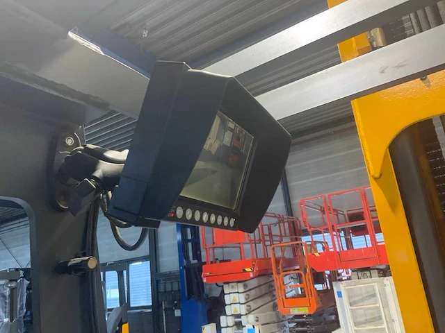 Jungheinrich etv 214 reach truck, camera, accu 2020 met automatisch vulsysteem - afbeelding 6 van  32