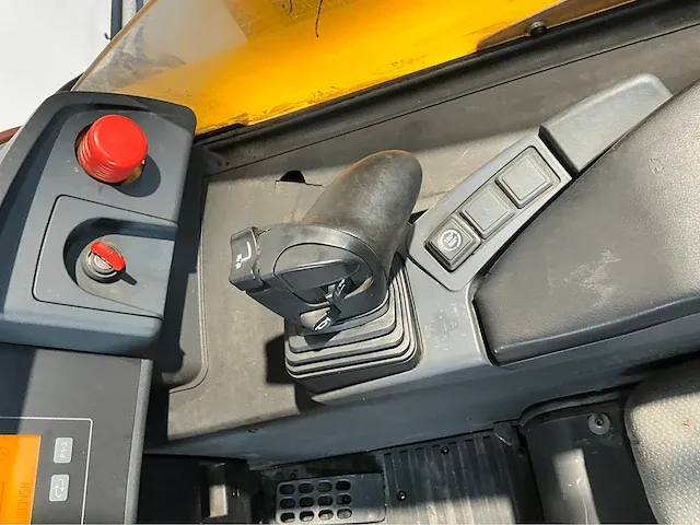 Jungheinrich etv 214 reach truck - afbeelding 8 van  19