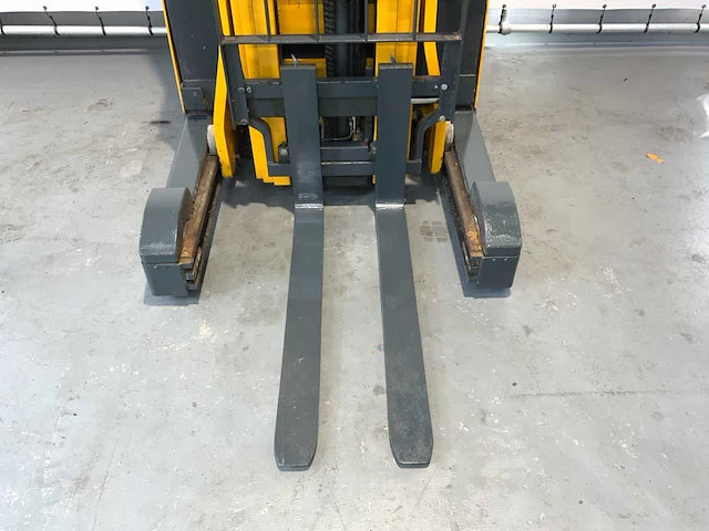 Jungheinrich etv 214 reach truck - afbeelding 3 van  18