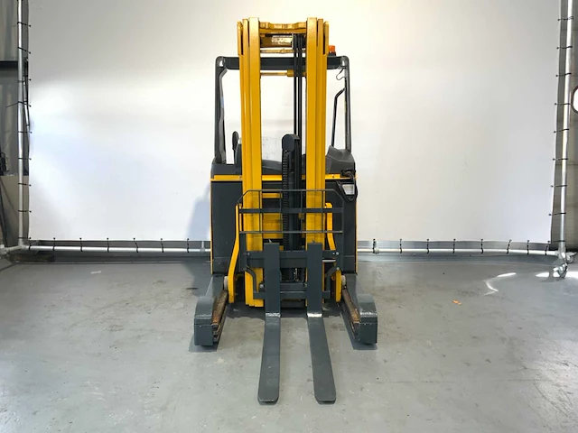 Jungheinrich etv 214 reach truck - afbeelding 13 van  18