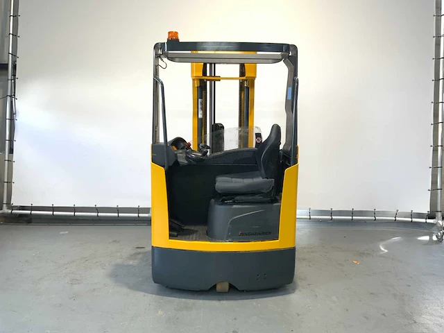 Jungheinrich etv 214 reach truck - afbeelding 14 van  18