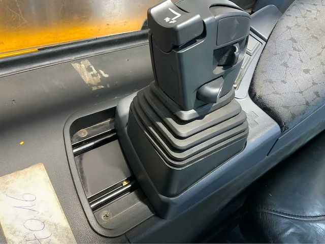 Jungheinrich etv 214 reach truck - afbeelding 8 van  21