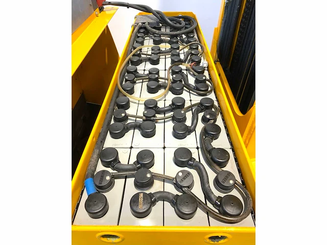 Jungheinrich etv 214 reach truck - afbeelding 13 van  21